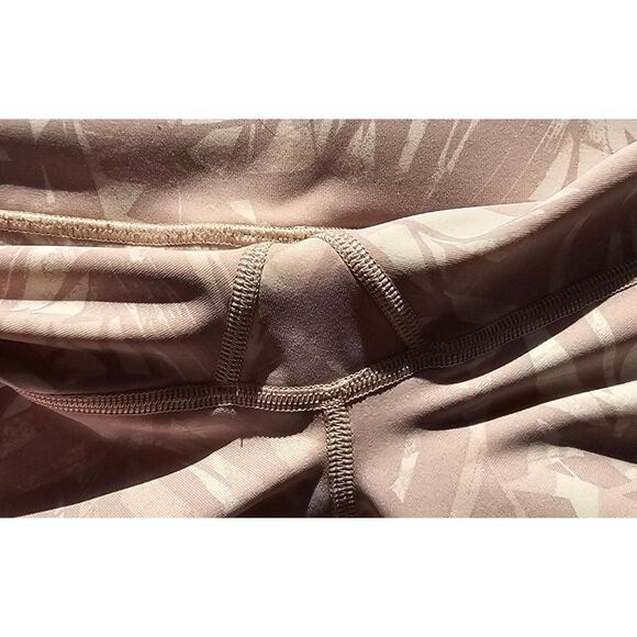 Lululemon Women’s Wunder Under High-Rise Tight Leggings | Shadow Leaf | Size 6 - Picture 9 of 11